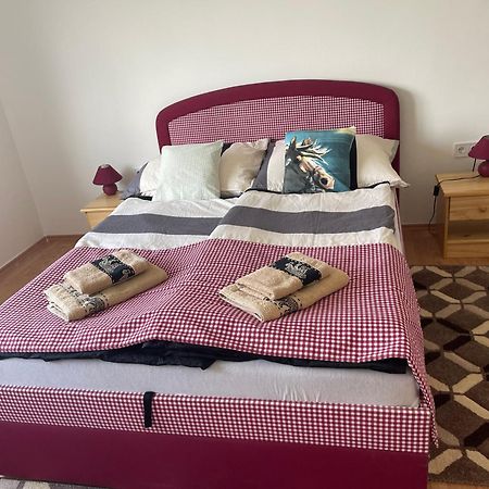 Valentina Apartman Балатонмариафюрдё Экстерьер фото